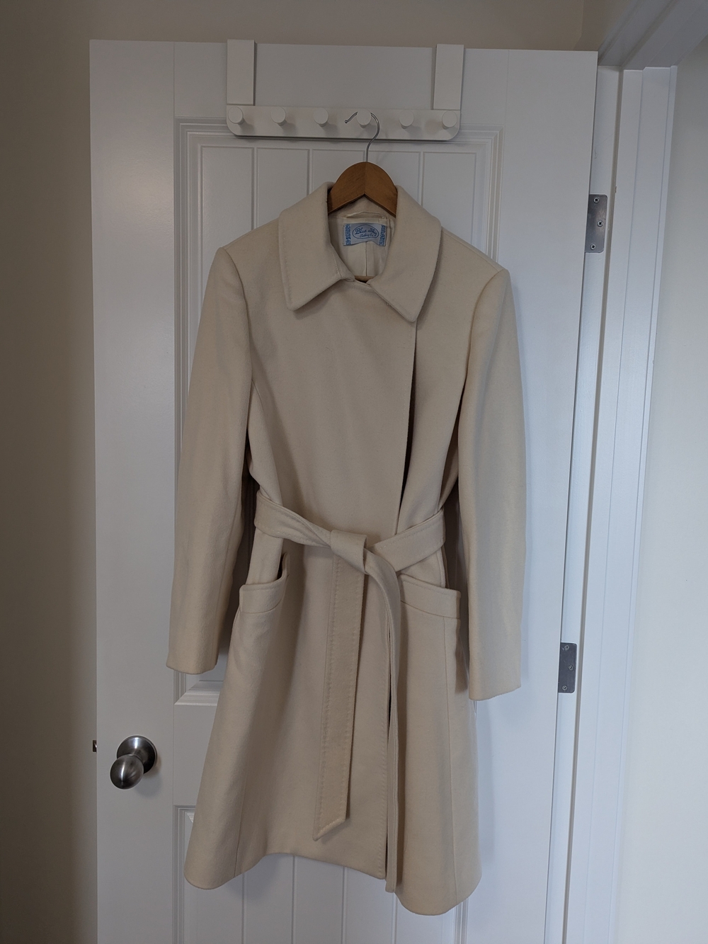 Wool Cashmere Cream Belted Coat Large